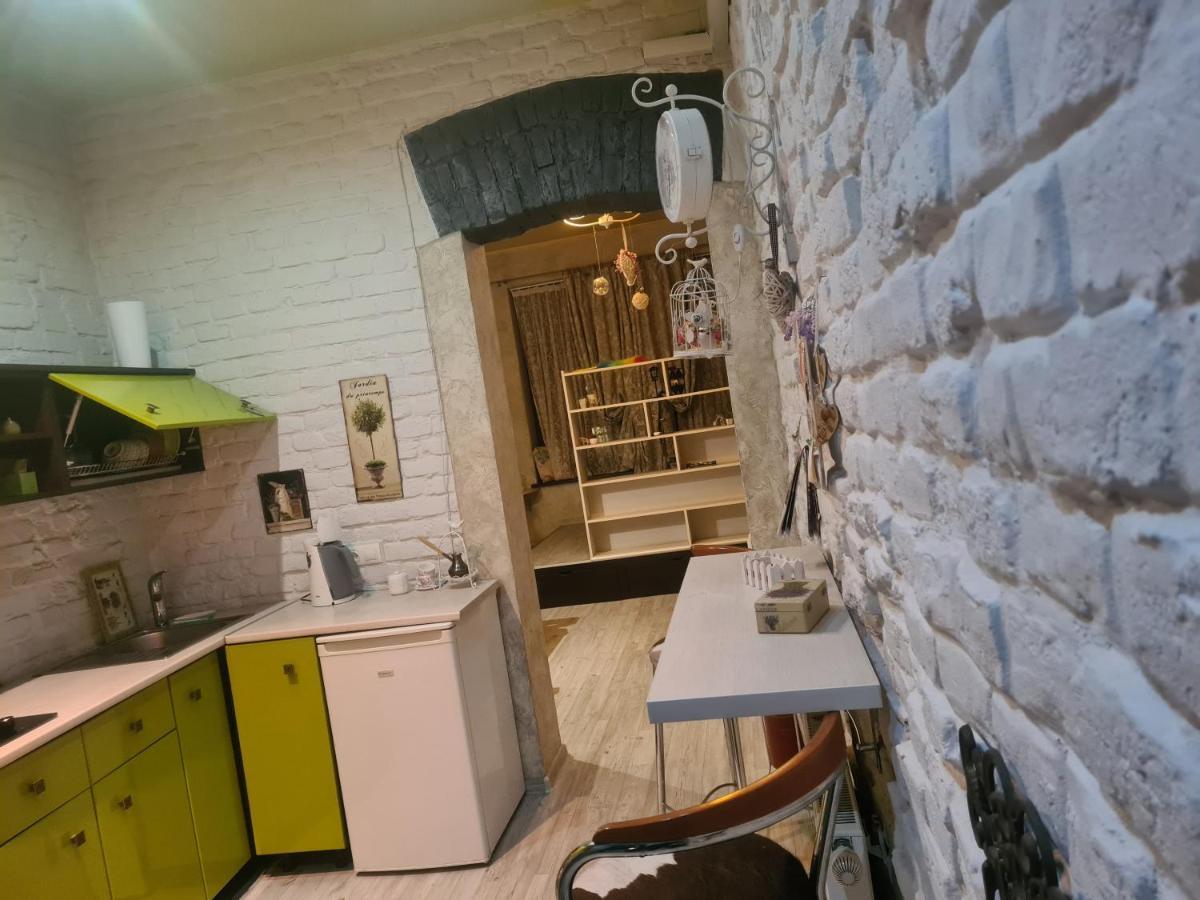 Cozy Compact Flat In The City Center Lviv Kültér fotó